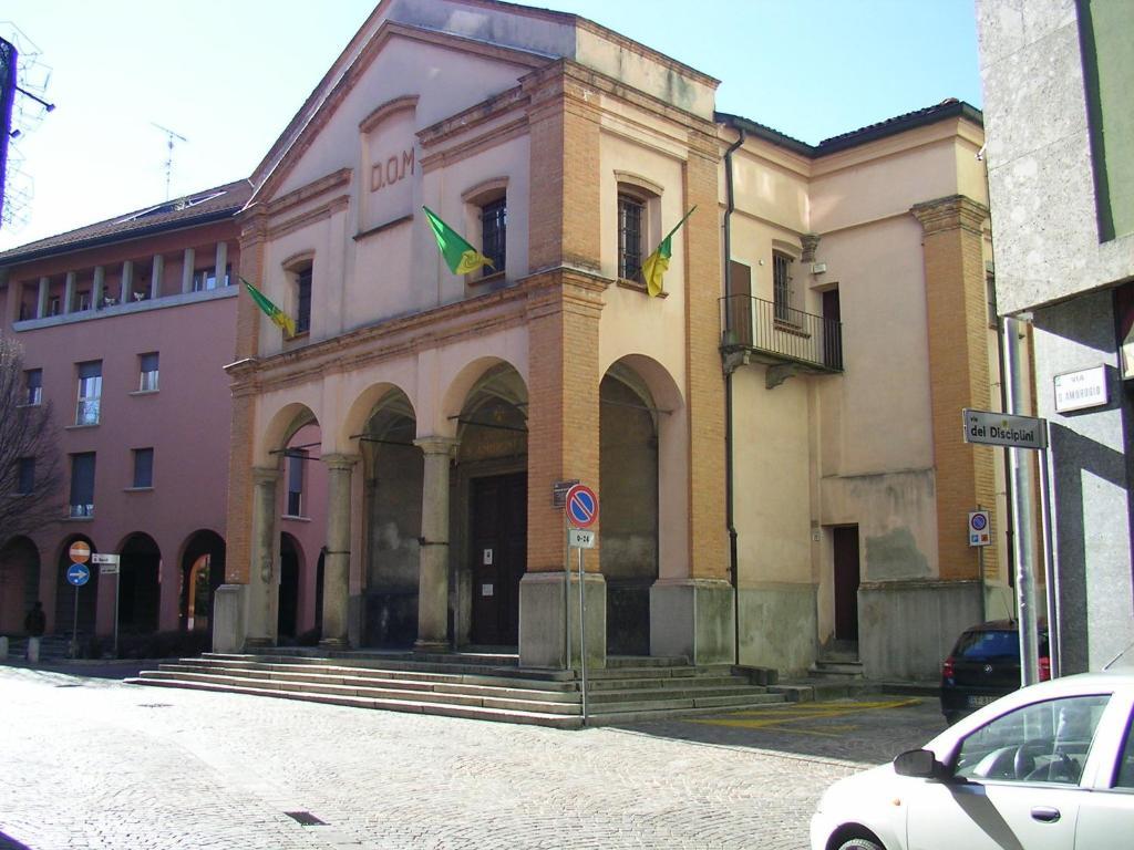Albergo Cristallo เลนญาโน ภายนอก รูปภาพ