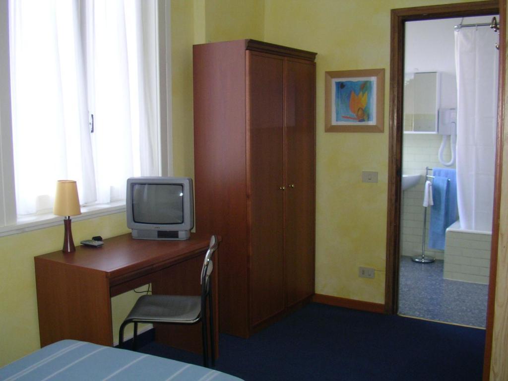 Albergo Cristallo เลนญาโน ห้อง รูปภาพ