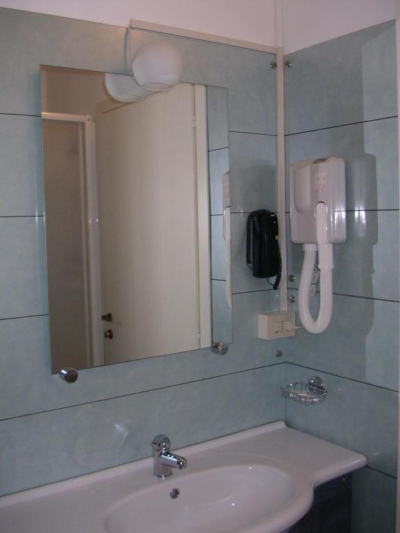Albergo Cristallo เลนญาโน ห้อง รูปภาพ